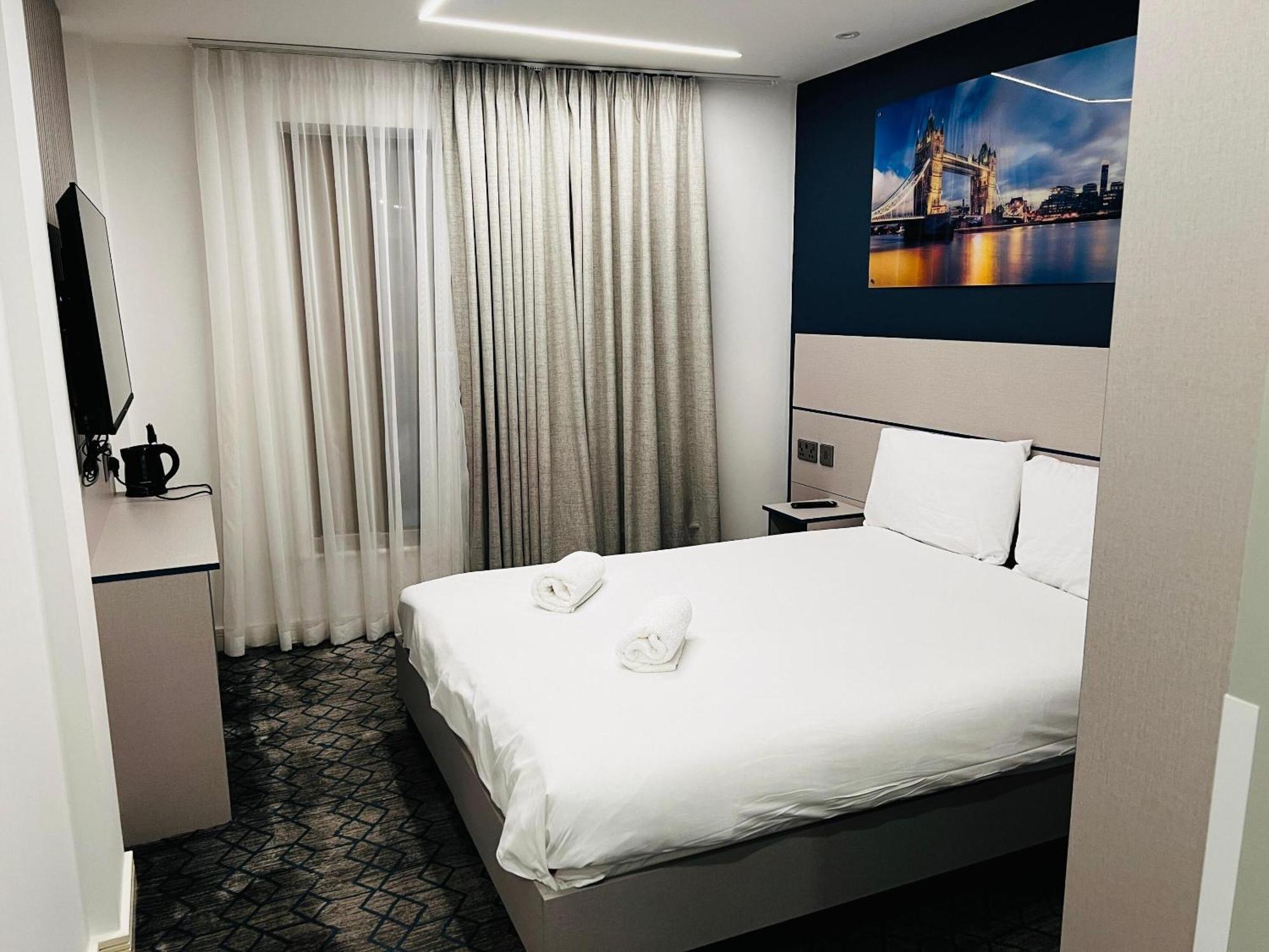 Hotel Grand Ilford